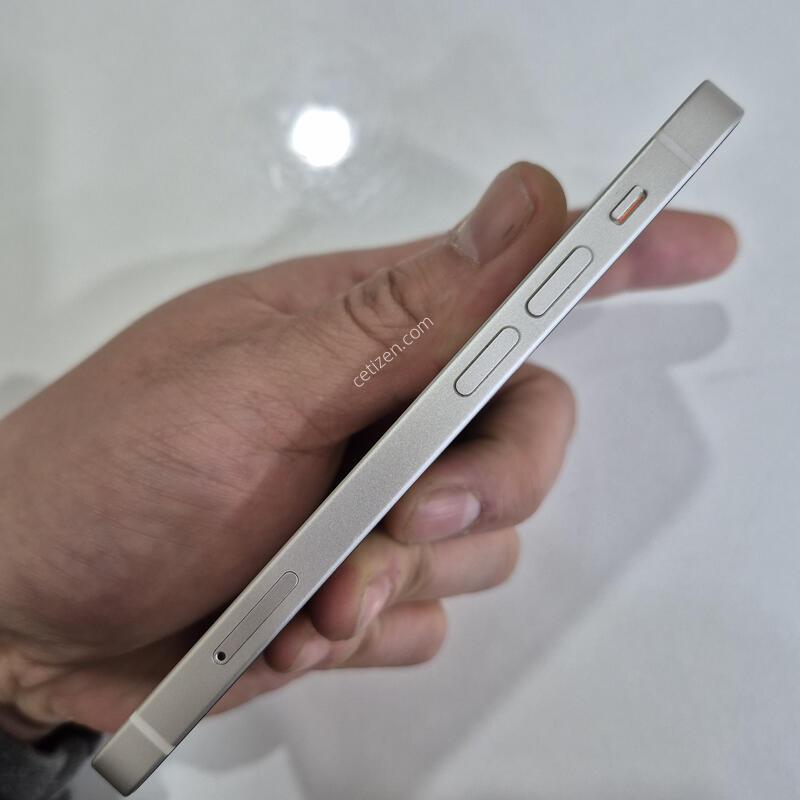 ������12�̴�128G ���ܻ� �������⽺ �߰��� �����
