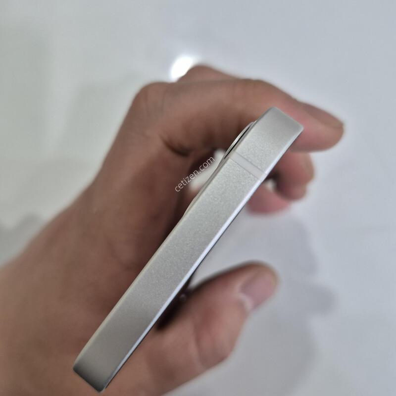 ������12�̴�128G ���ܻ� �������⽺ �߰��� �����
