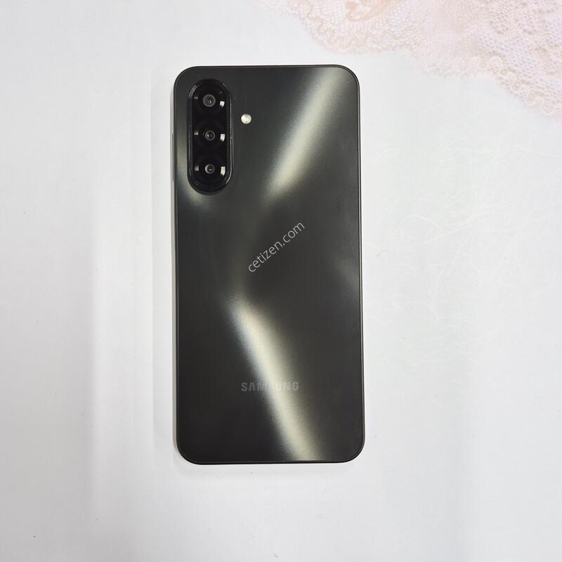 ������A17 ���� 128GB