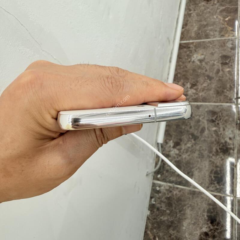 ������ 22 �������� ȭ��Ʈ �Ⱦƿ�