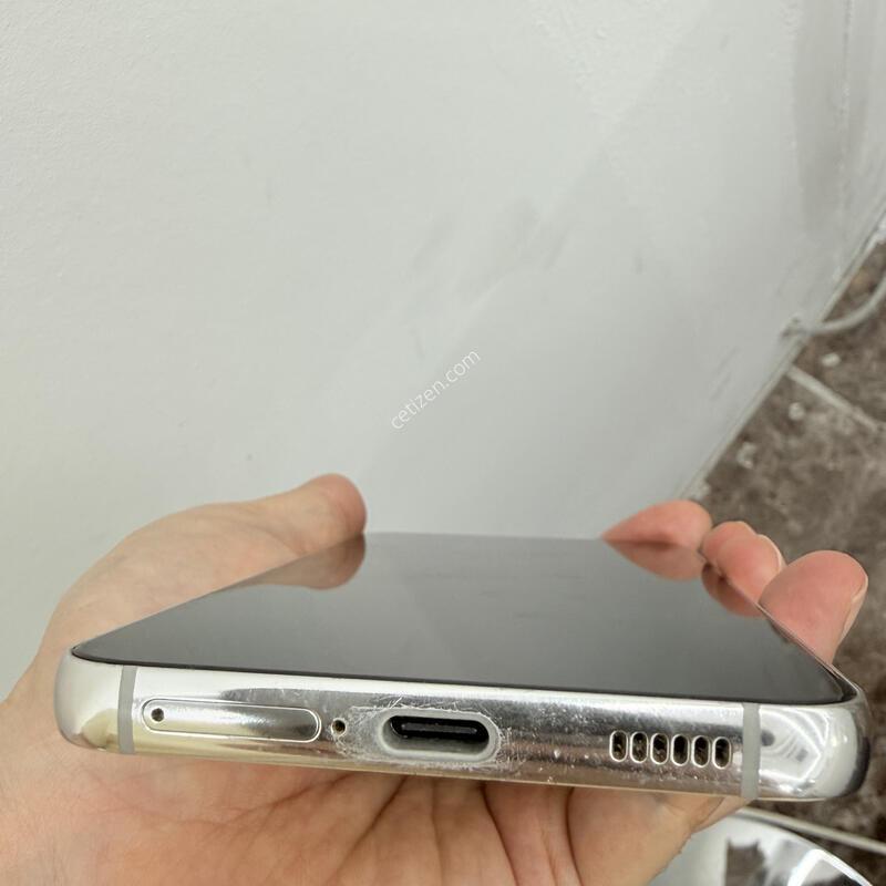 ������ 22 �������� ȭ��Ʈ �Ⱦƿ�
