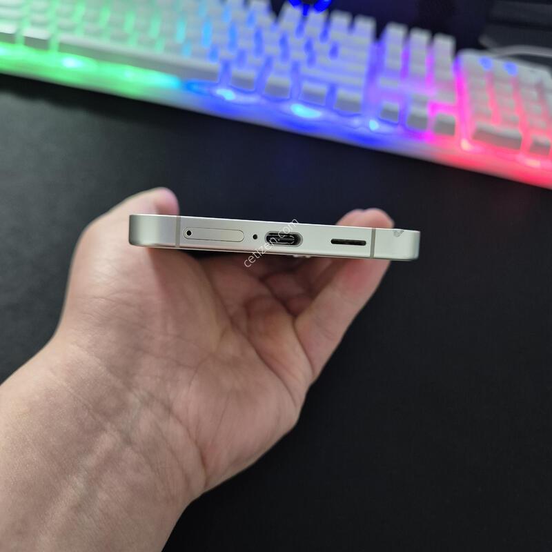������ S24 �÷��� �������ο� 512G