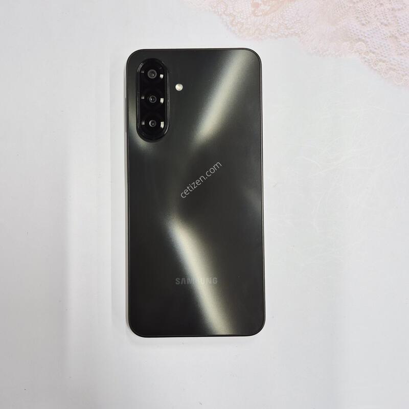 ������A17 ���� 128GB