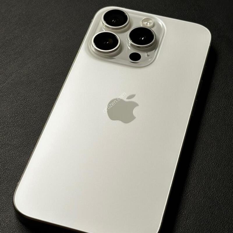 ������15����, ȭ��Ʈ, 256GB, ���͸�88%