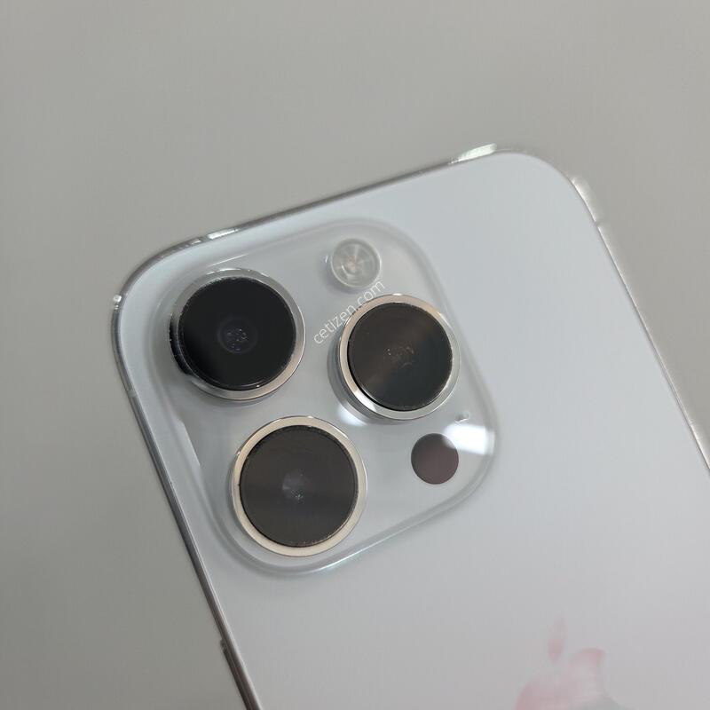 ������14���� 128GB ȭ��Ʈ