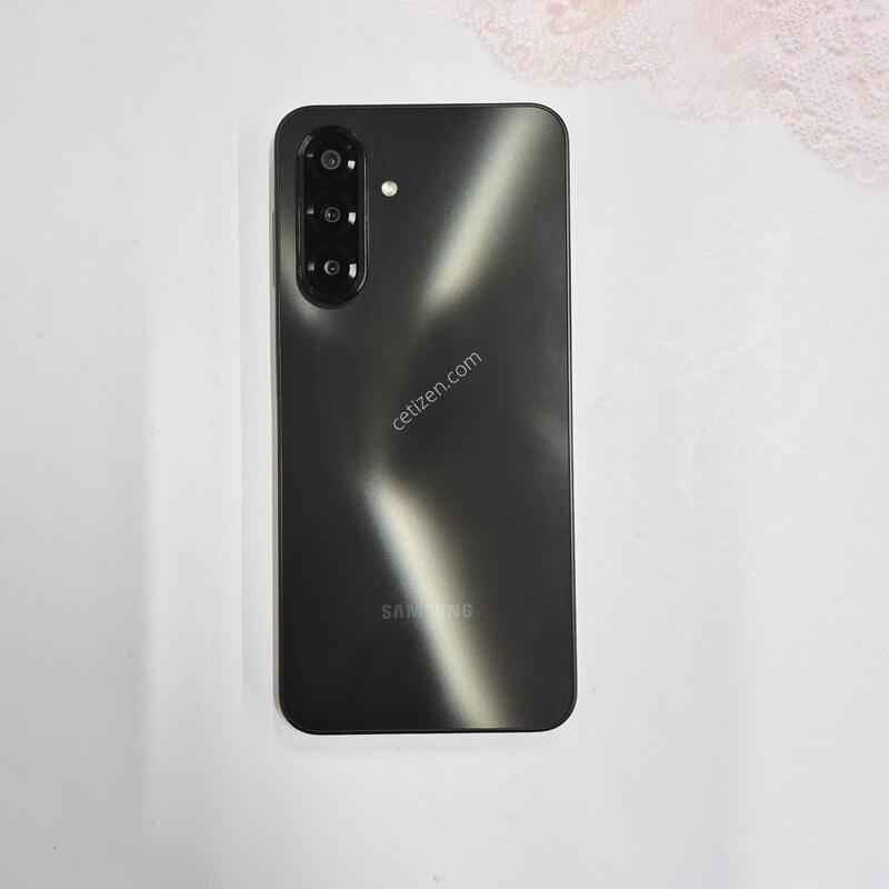������A17 ���� 128GB