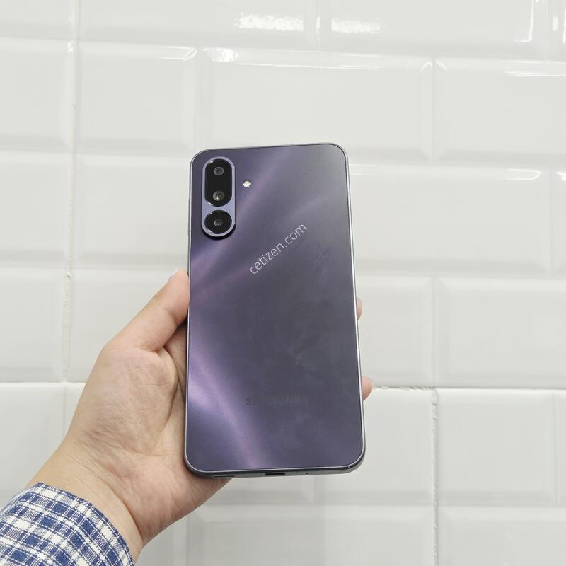����������4 ���� 128GB