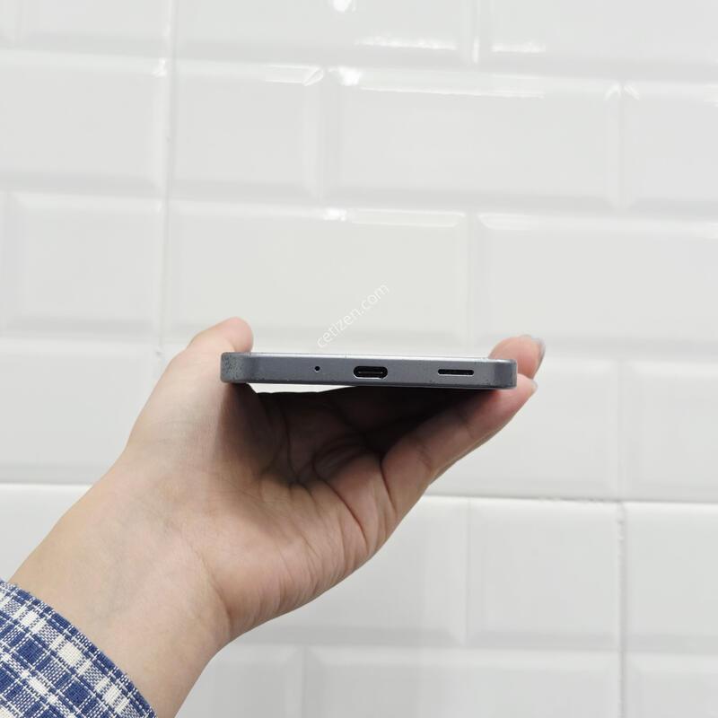����������4 ���� 128GB