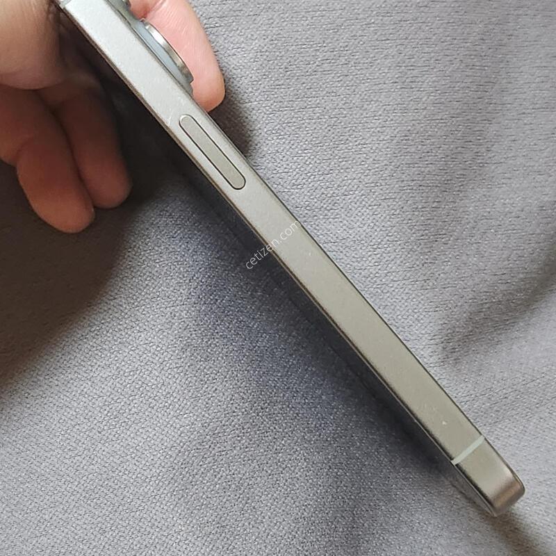 ������15���� 256G �׷��� ������ 15384