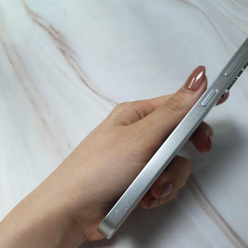 KT ������ S24 �׷��� 256G A�� �Ǹ��մϴ�