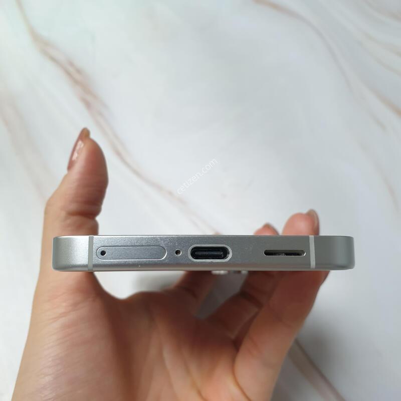 KT ������ S24 �׷��� 256G A�� �Ǹ��մϴ�