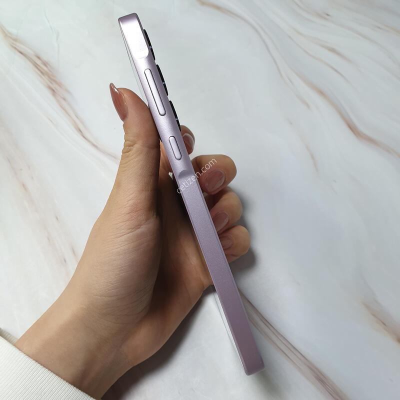 LG ������ A35 5G �����϶� 128G A�� �Ǹ��մϴ�