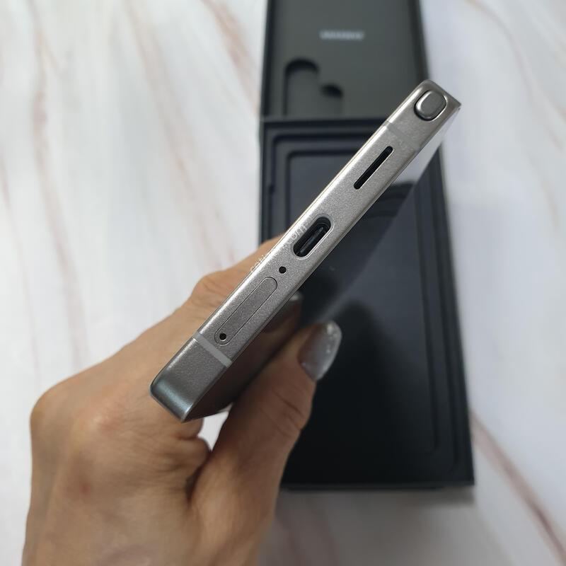 KT ������ S25��Ʈ�� ƼŸ������ 256G ����ǰ �̻�� S�� Ǯ�ڽ�