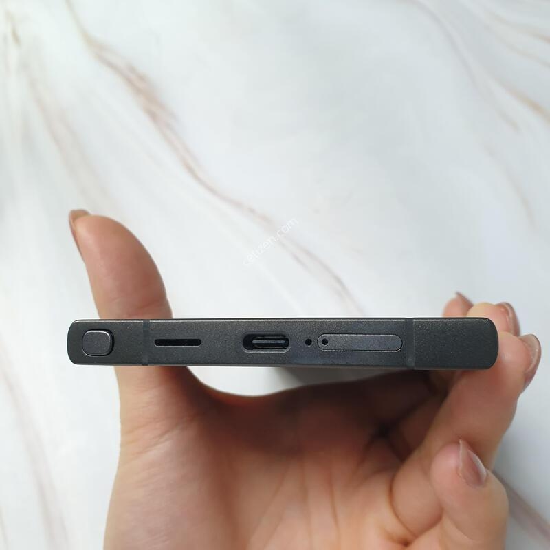 �ڱ��� ������ S24��Ʈ�� ƼŸ������ 256G S�� �Ǹ��մϴ�