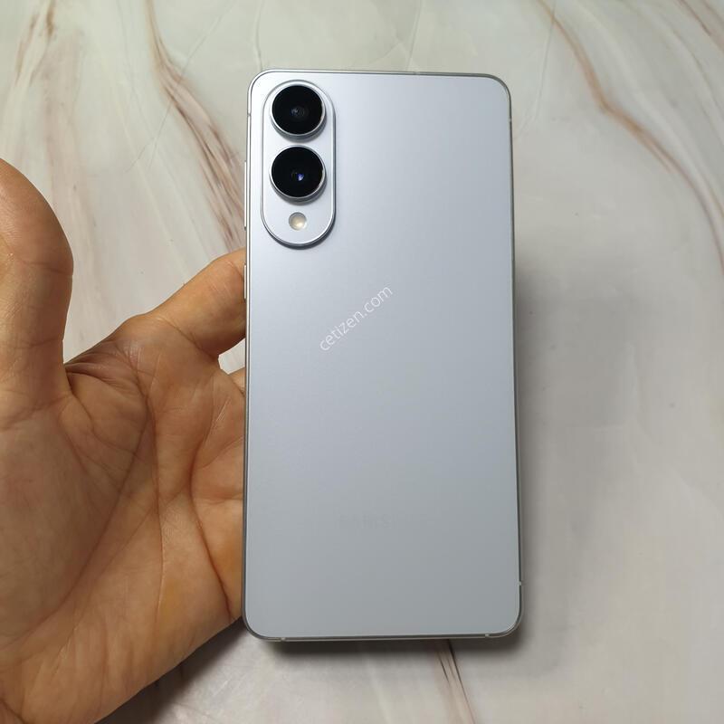 LG ������ S25���� ���� 256G S�� �Ǹ��մϴ�