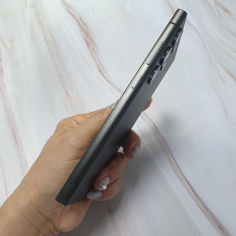 LG ������ S24��Ʈ�� ƼŸ������ 256G S�� �Ǹ��մϴ�