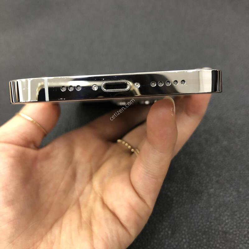 ������13���� ȭ��Ʈ 128G,�ܰ� A��