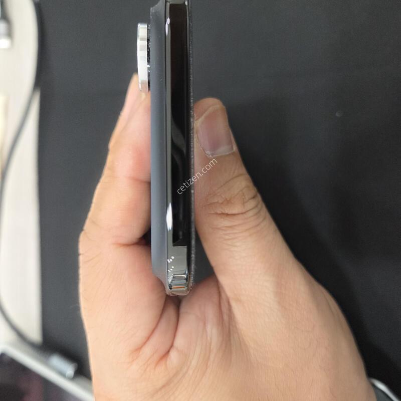 ���������� 256G ��A �� �Ǹ��մϴ�. (����Ŭ 74, �嵥�� 100%)
