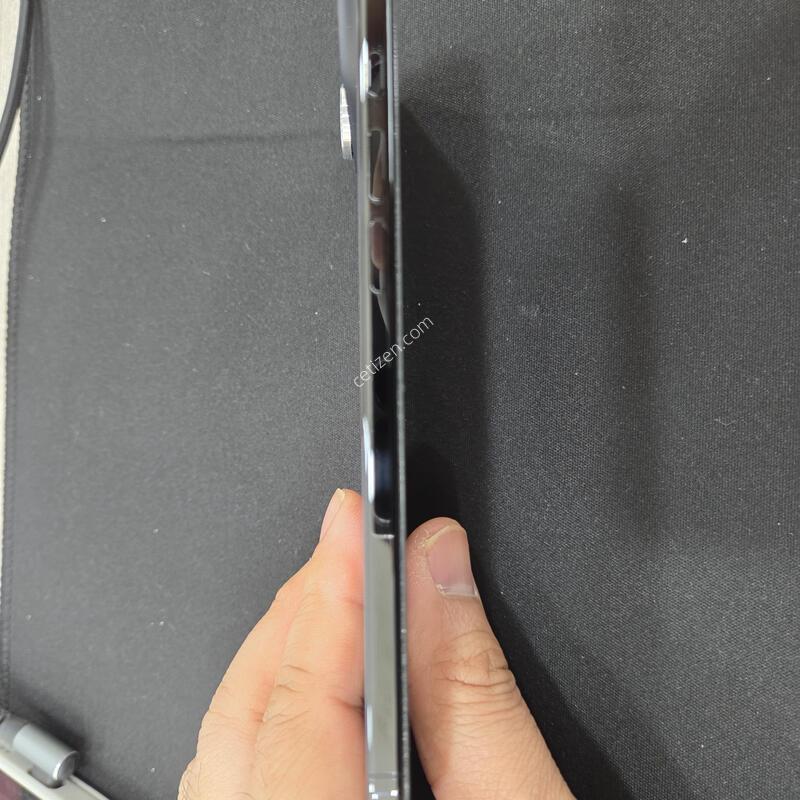 ���������� 256G ��A �� �Ǹ��մϴ�. (����Ŭ 74, �嵥�� 100%)