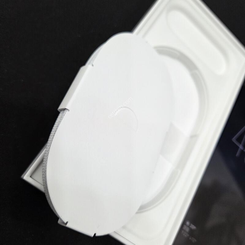 ���������� 256G ��A �� �Ǹ��մϴ�. (����Ŭ 74, �嵥�� 100%)