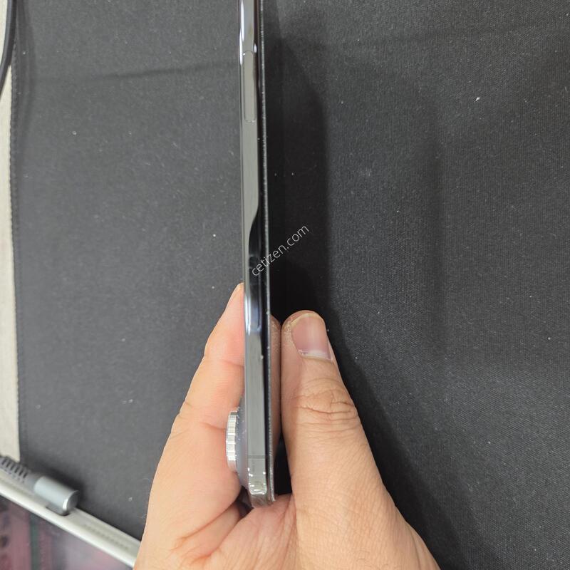 ���������� 256G ��A �� �Ǹ��մϴ�. (����Ŭ 74, �嵥�� 100%)