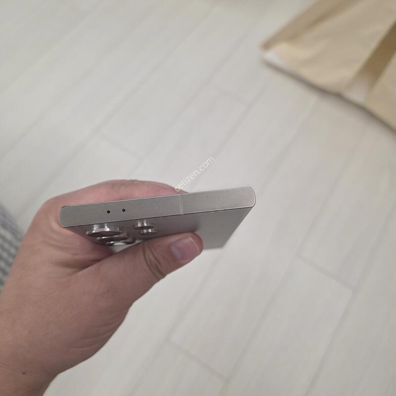 ������ S24��Ʈ�� �׷��� 256�Ⱑ �Ⱦƿ�~