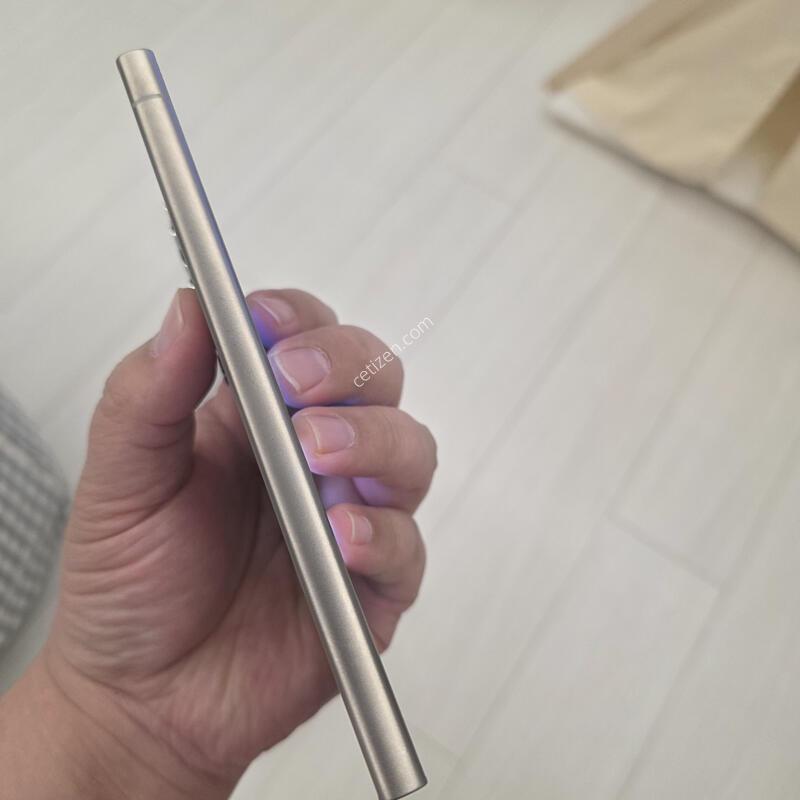 ������ S24��Ʈ�� �׷��� 256�Ⱑ �Ⱦƿ�~