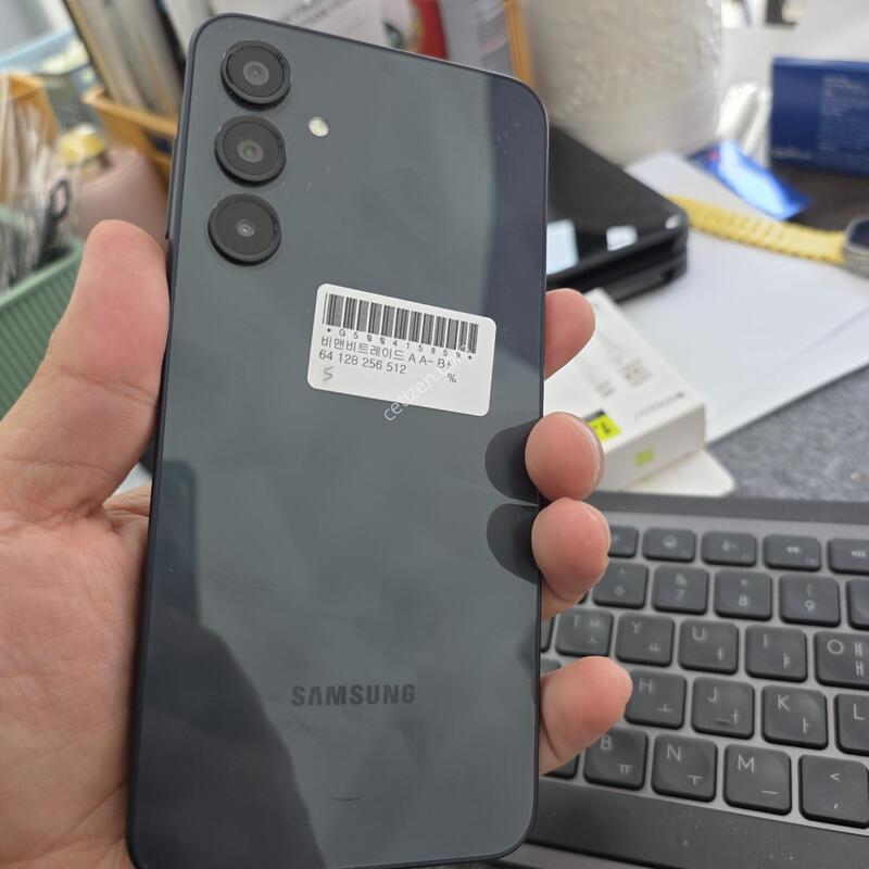 (984)����4