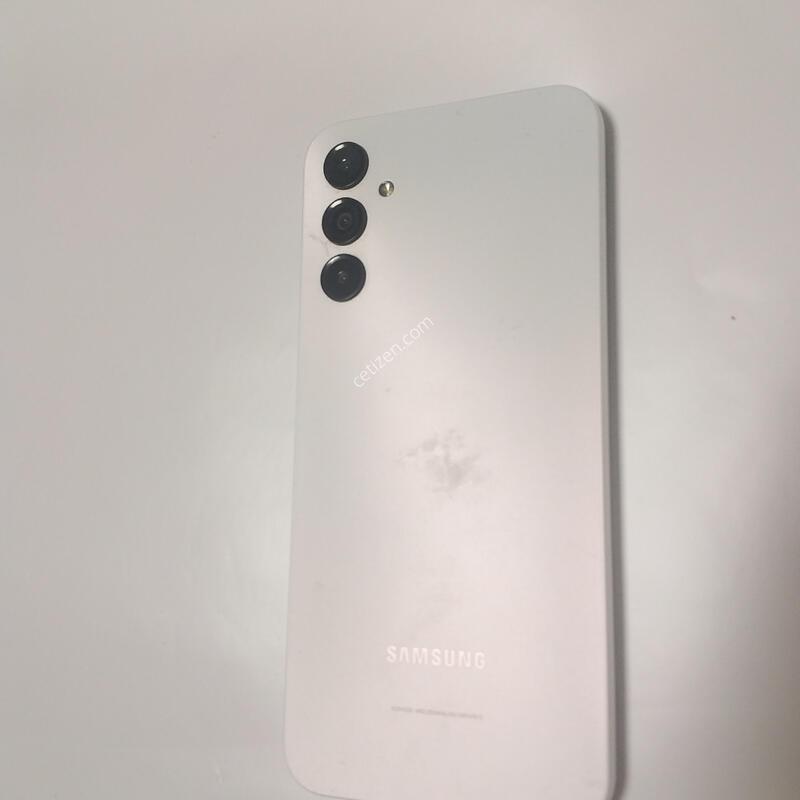 ����������3
