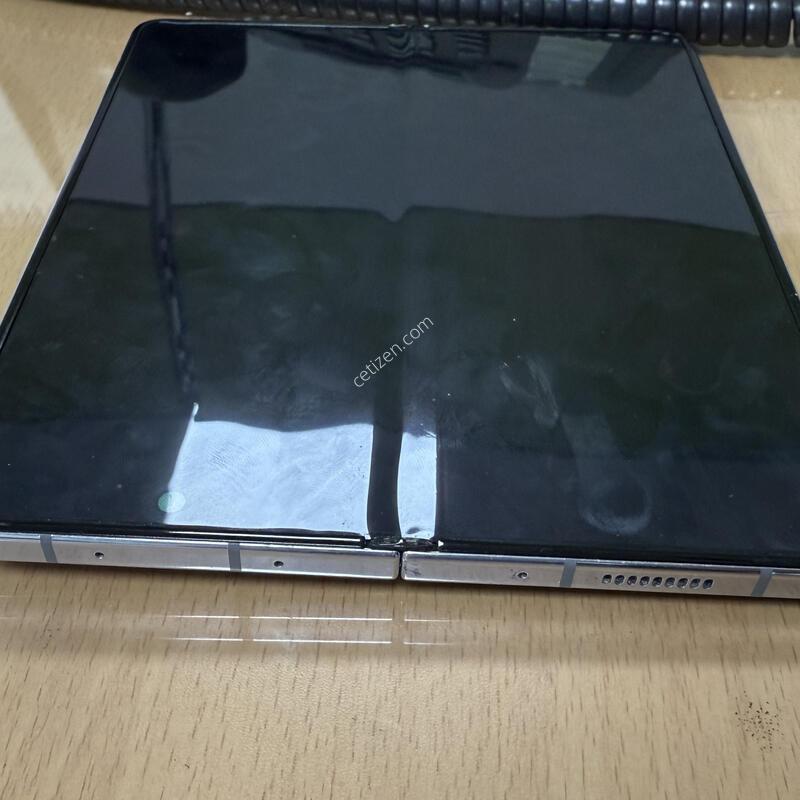 ������ ���� 5 512GB