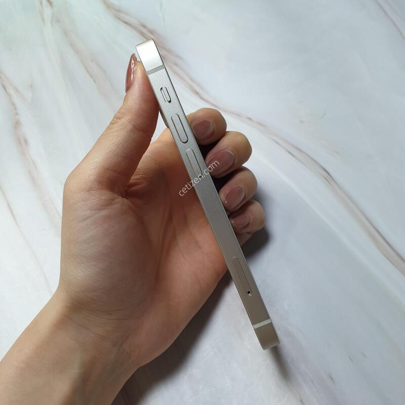������13�̴� ȭ��Ʈ 128G S�� �Ǹ��մϴ�