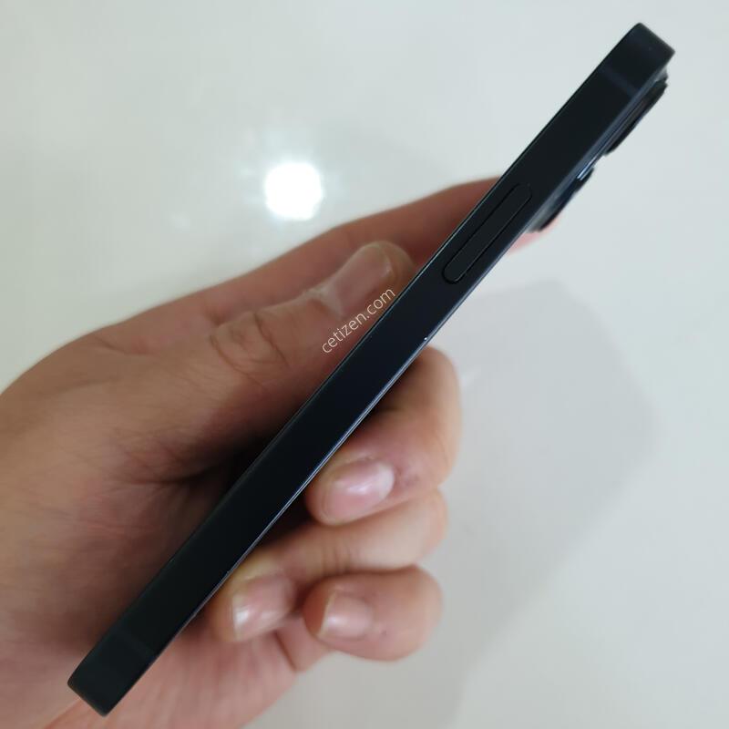 ������13�̴�128G ���ܻ� �������⽺ �߰��� �����