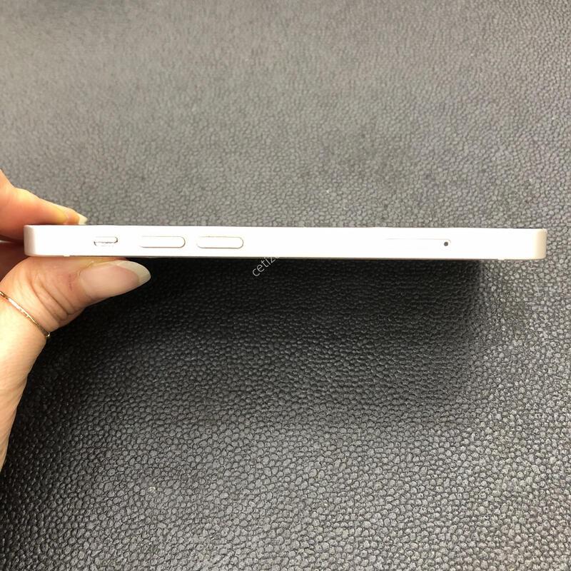 ������13�̴� ȭ��Ʈ 128G,�����ϰ� �Ǹ��մϴ�