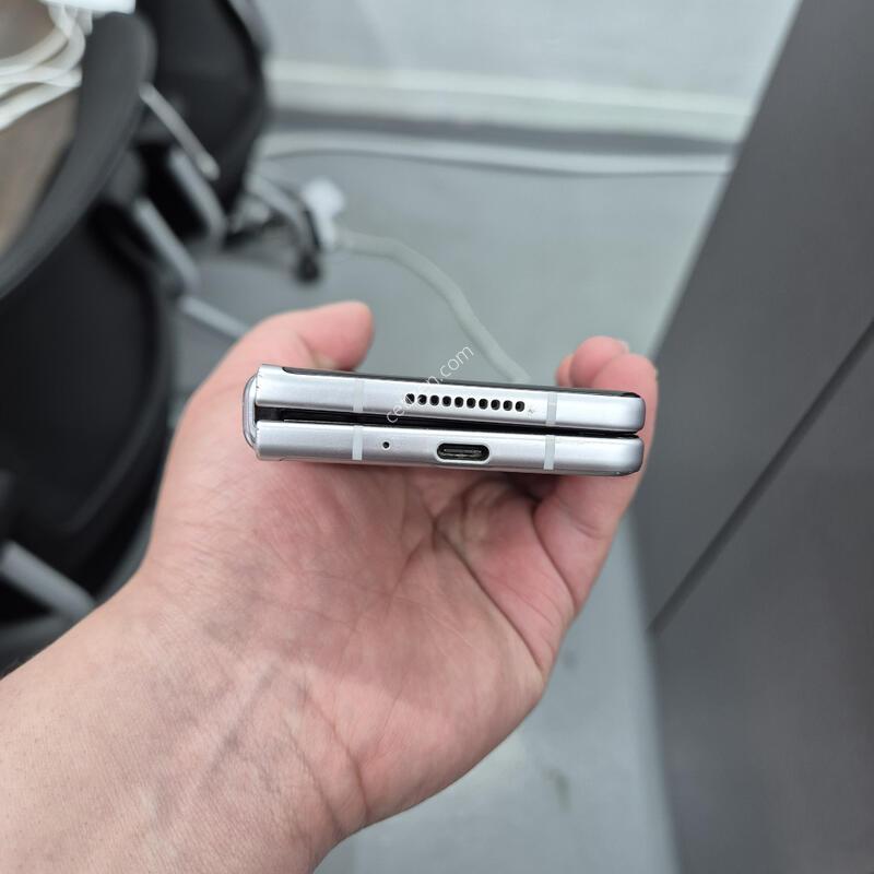 ������ ����3 �ǹ� 256G