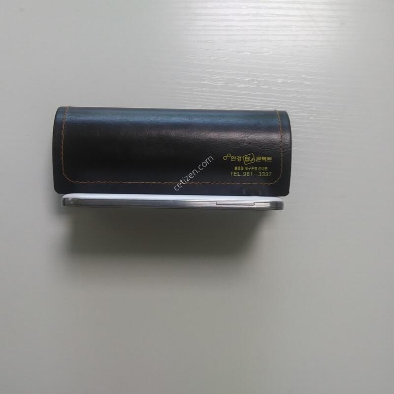 ���������� SHV-E330K 32GB �Ǹ��մϴ�~~