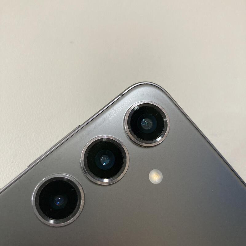 ���ܻ�, �����ϰ� �Ǹ��մϴ�! / S24�÷��� ���� (S926)