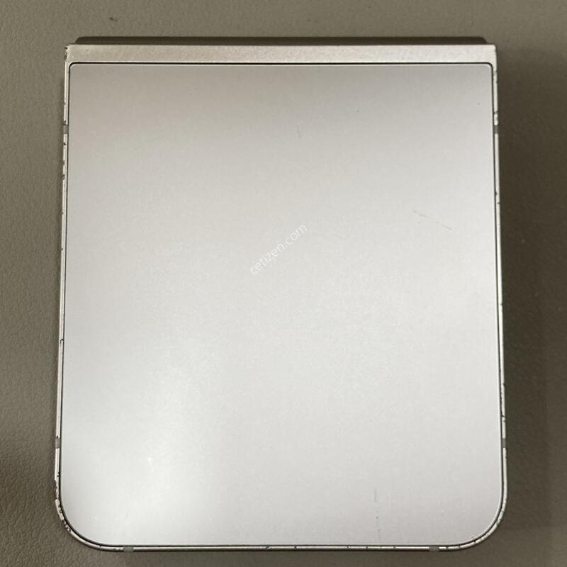 �����ϰ� �Ǹ��մϴ� / ��Ʈ�ø�6 �ǹ� (F741)