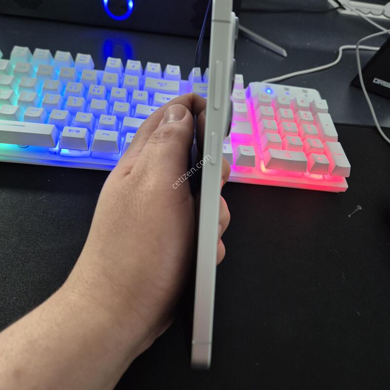 ������ S26 ��Ʈ�� ȭ��Ʈ 256G