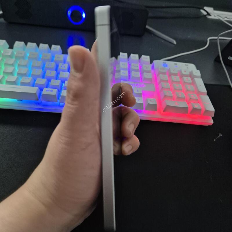 ������ S26 ��Ʈ�� ȭ��Ʈ 256G