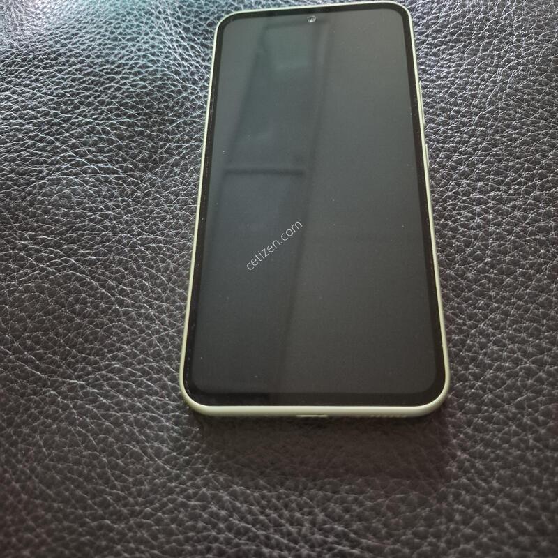 ����4