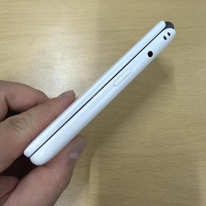 ��Ÿ������ ȭ��Ʈ SS�� 32GB Ǯ�ڽ�
