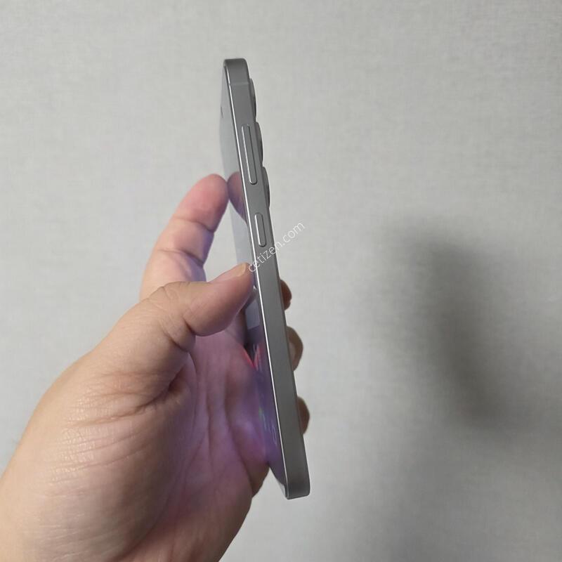 ������ S25 �ǹ� 256�Ⱑ SS�� �Ⱦƿ�~