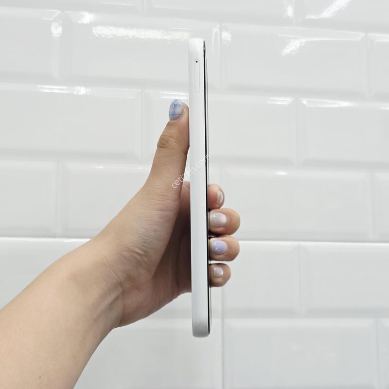 ����������3 ȭ��Ʈ 128GB