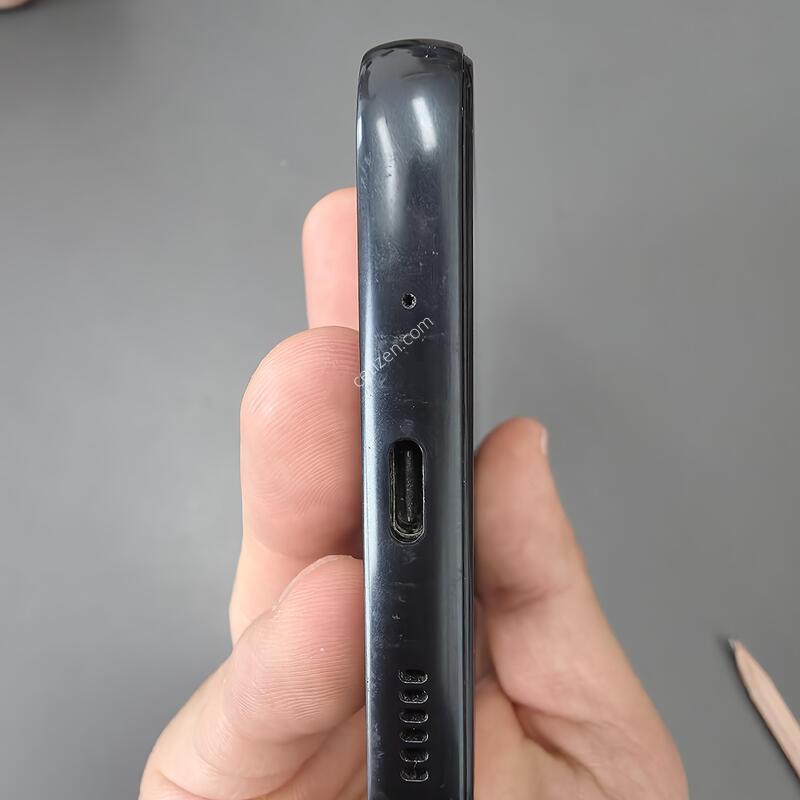 (827)����������3 128 �Ǹ��մϴ�
