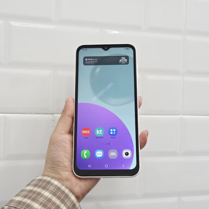 ����������3 ���� 128GB