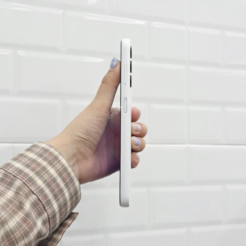 ����������3 ���� 128GB