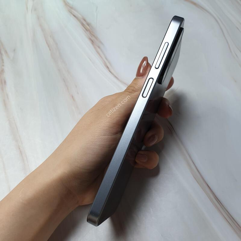 SK ������ ���̵�8 128G ���� A�� �Ǹ��մϴ�
