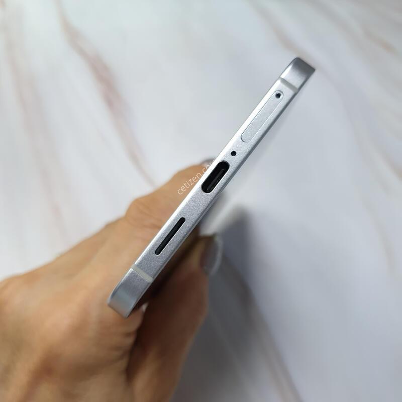 LG ������ S25���� ���� 256G S�� �Ǹ��մϴ�