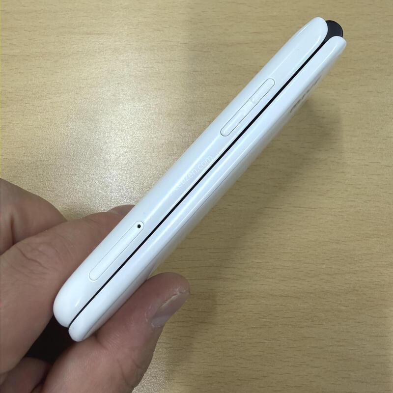 ��Ÿ������ ȭ��Ʈ SS�� 32GB Ǯ�ڽ�