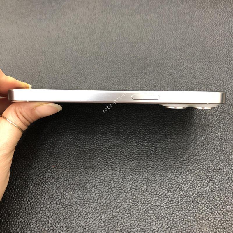 ������15���� ȭ��Ʈ 256G,����ǰ��